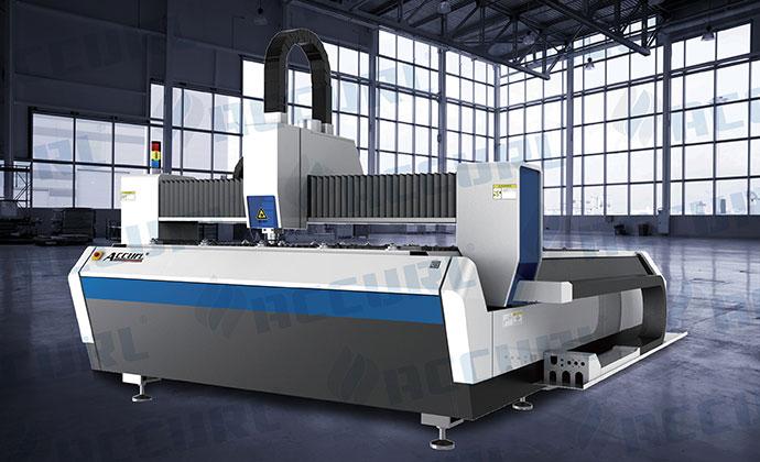 Máquina de corte por laser de fibra para metal 700W